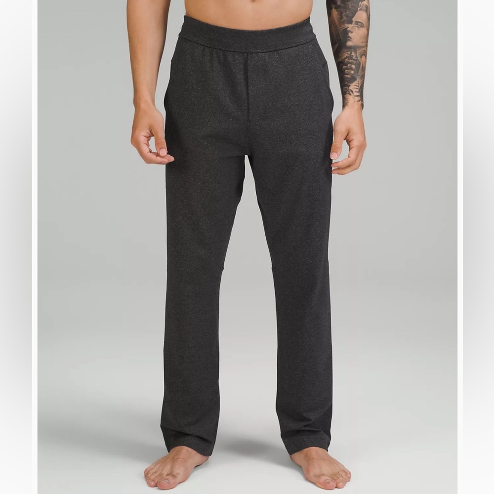 Lu lu men’s pants 34